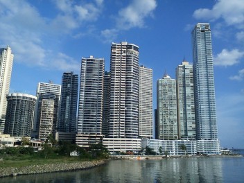 Panama_City_seafront